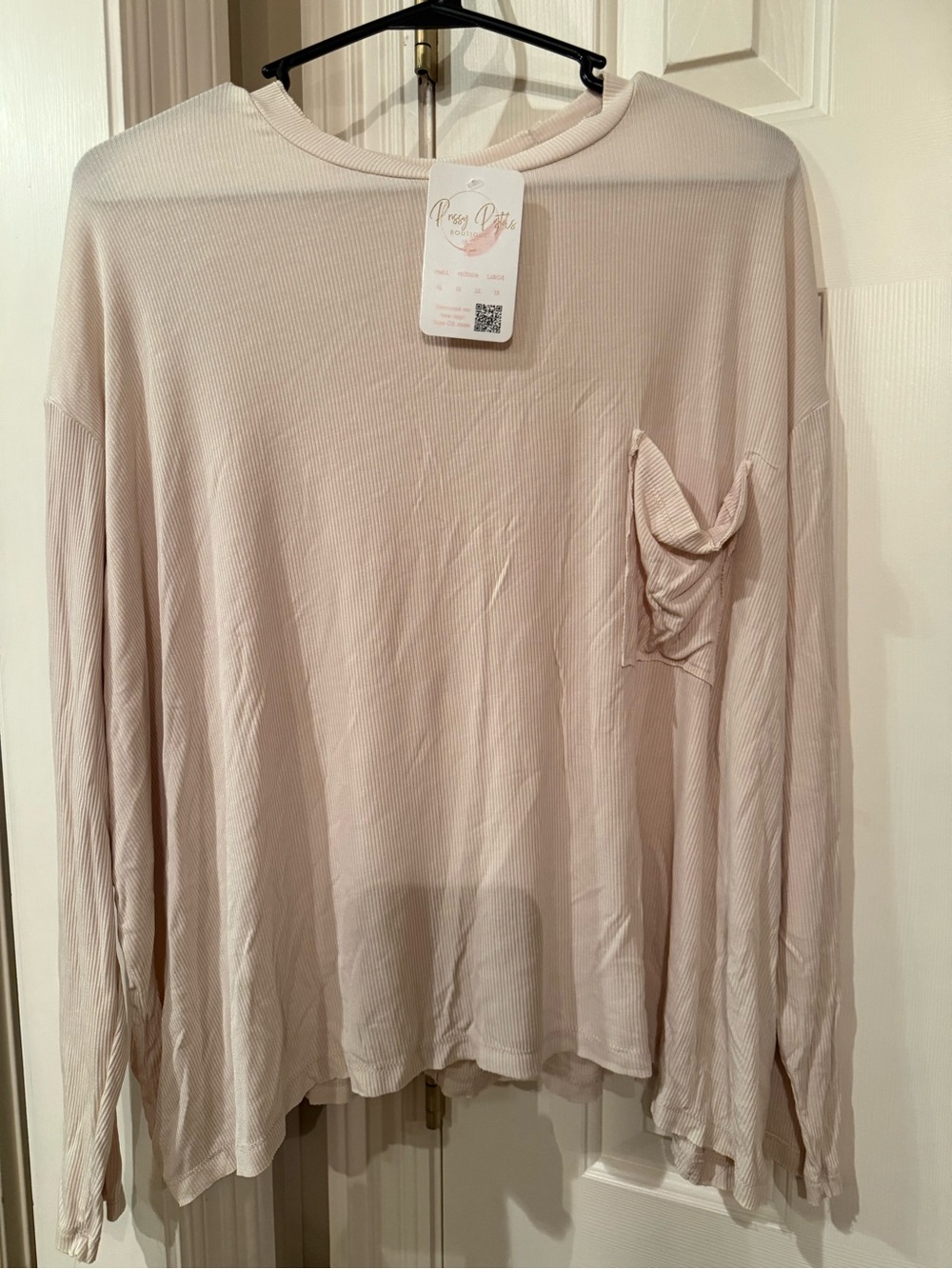 Zenana Outfitters Long Sleeve Pocket Tee Sand NWT L/XL